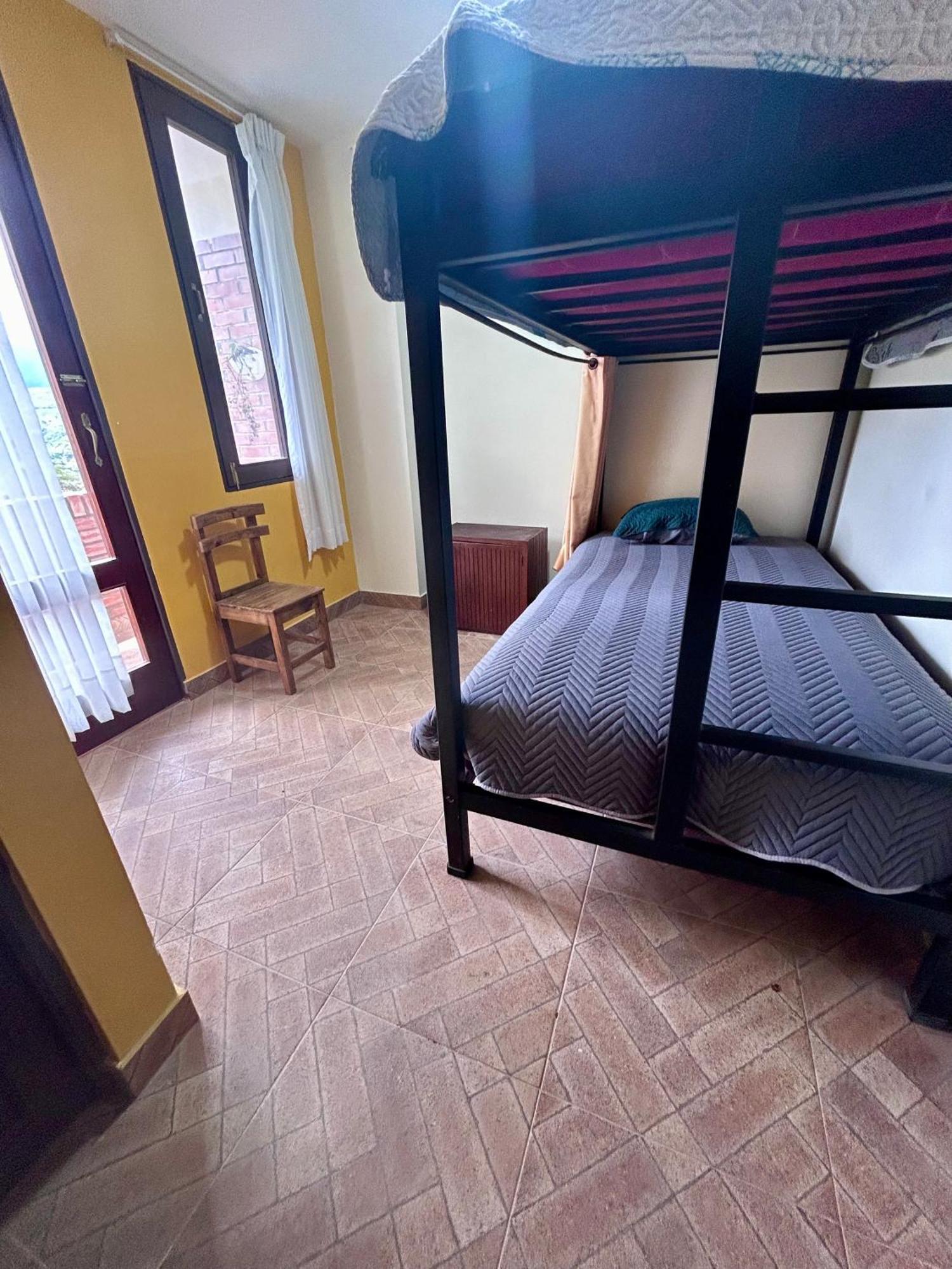 Villa Camila Hostel Coroico Rom bilde