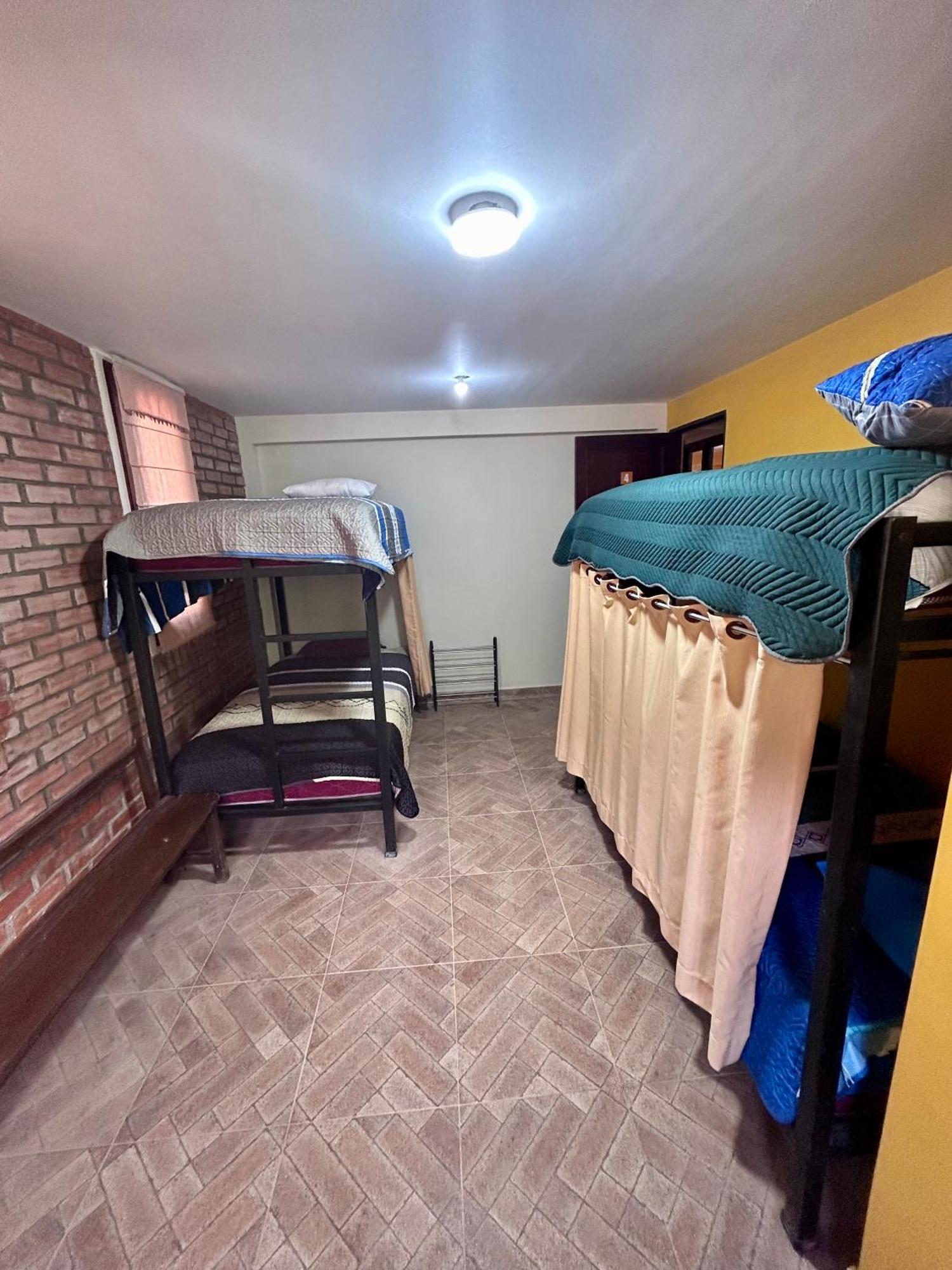 Villa Camila Hostel Coroico Eksteriør bilde